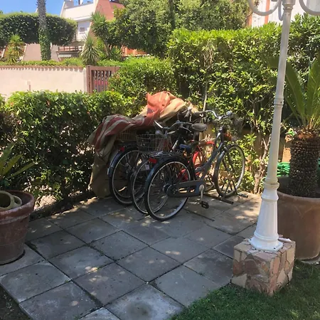 - Paradise Near Airport Fiumicino 弗雷杰内