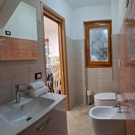 - Paradise Near Airport Fiumicino