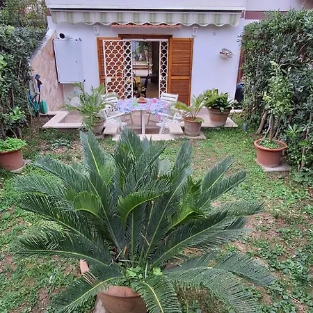 - Paradise Near Airport Fiumicino Дом отдыха *