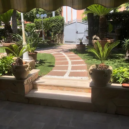 Дом отдыха - Paradise Near Airport Fiumicino *