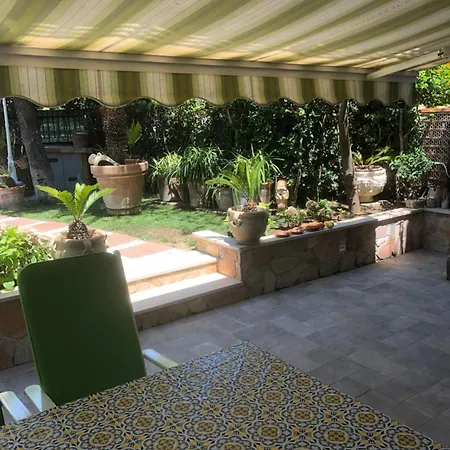 - Paradise Near Airport Fiumicino