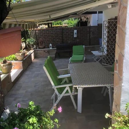 - Paradise Near Airport Fiumicino Дом отдыха *
